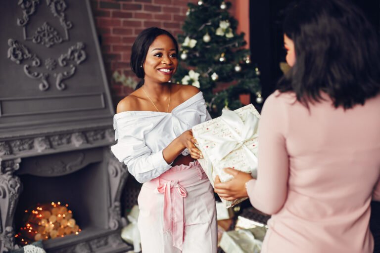 Winter Wedding Dress Rental in Houston: Sleeves, Layers & Practical Choices